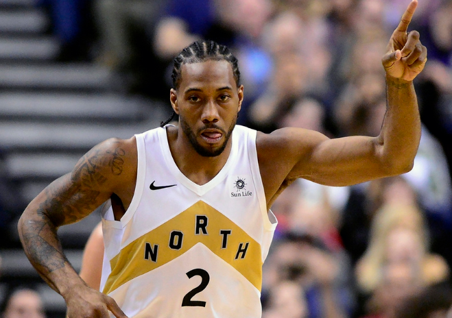  利拉德绝杀三分助雄鹿进决赛  